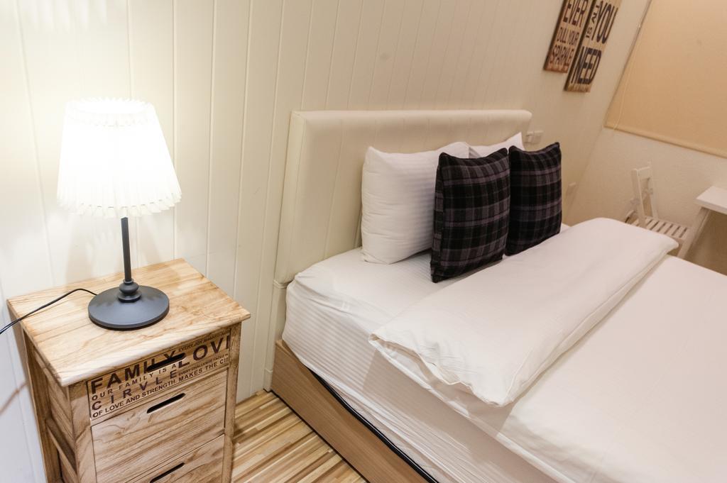 Ace Homestay Luodong Extérieur photo